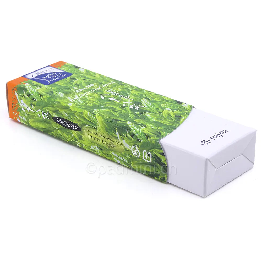Kunjudo Hachijuhachi-ya – japanische Grüntee Räucherstäbchen in grüner Originalpackung mit Teeblattmotiv