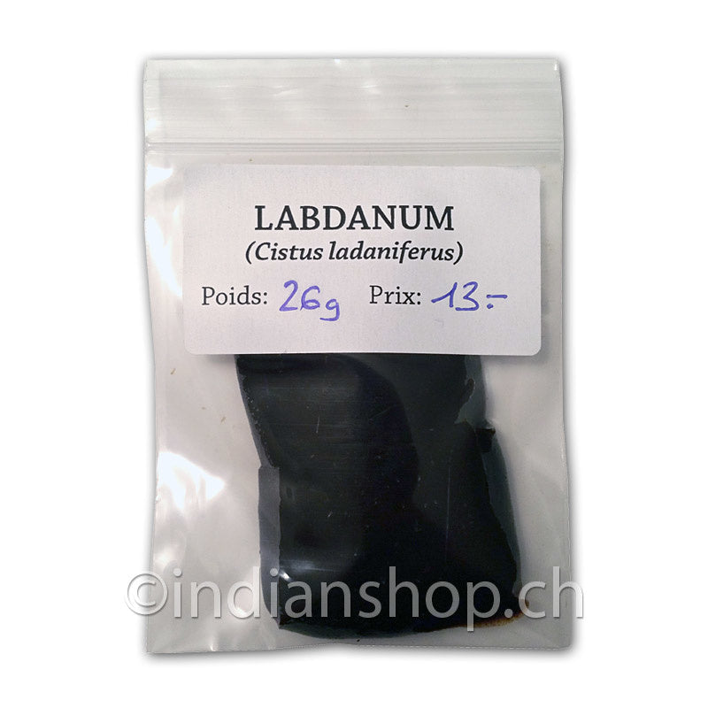 Griechisches Labdanumharz aus Cistus creticus – dunkle klebrige Harzmasse
