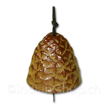 Iwachu Furin CV-021 japanische Windglocke in Braun mit reliefartigem Zapfenmuster