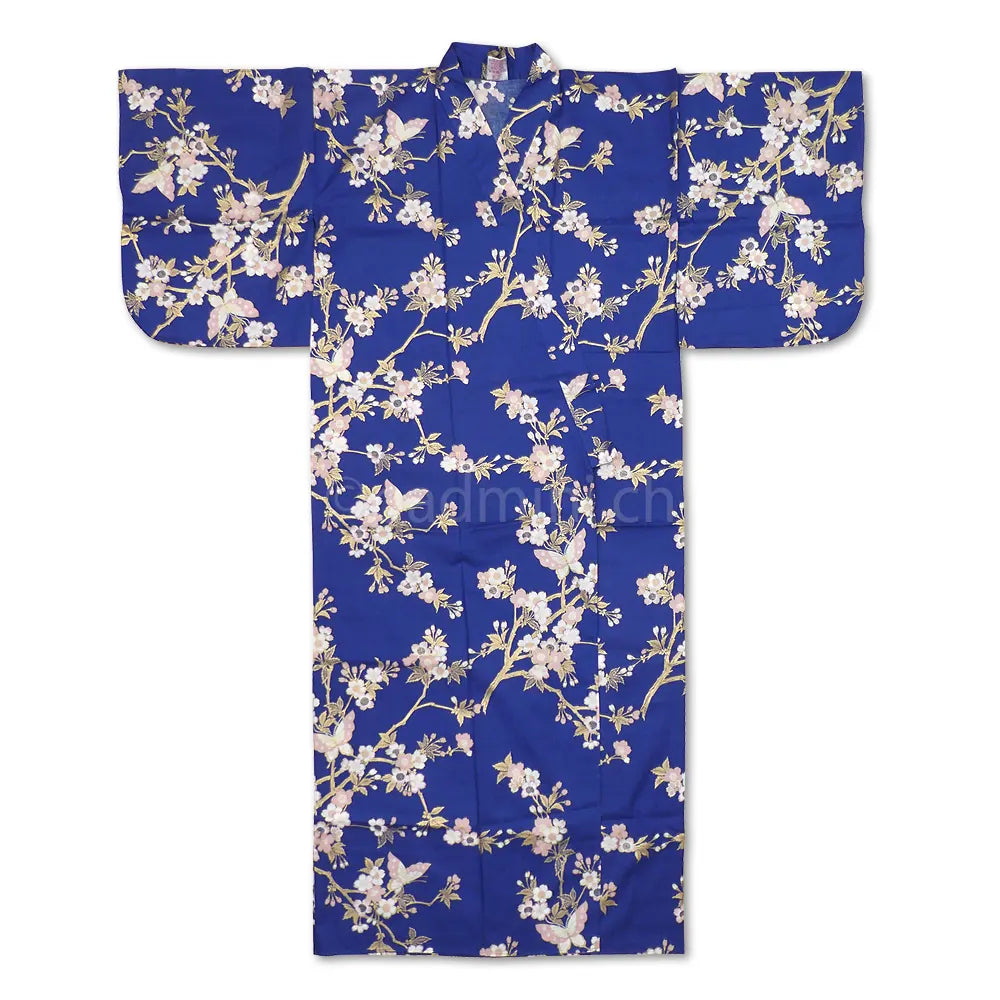 Traditioneller blauer japanischer Damen-Yukata aus Baumwolle mit Mustern von Kirschblüten und Schmetterlingen, hergestellt in Kyoto.