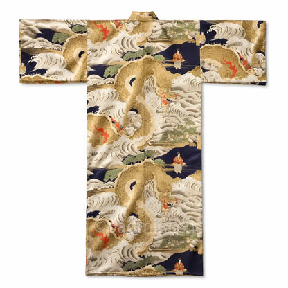 Rückansicht eines japanischen Herren-Yukata aus Seide mit goldfarbenen Drachen, stilisierten Wellen und traditionellen Motiven auf dunkelblauem Grund.