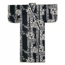 Marineblauer japanischer Yukata für Damen mit weissen Blumen- und Kreisornamenten.