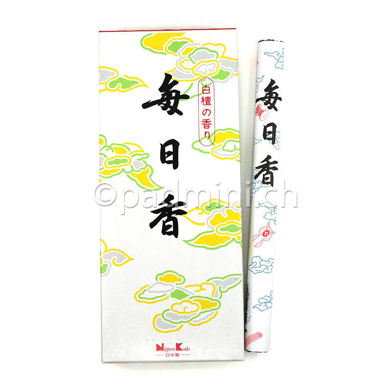 Nippon Kodo Mainichikoh Viva Räucherwerk in langer Rollenform mit Originalverpackung und einer langen Räucherrolle.