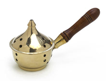 Räucherpfanne aus Messing mit gelochtem Deckel und Holzgriff