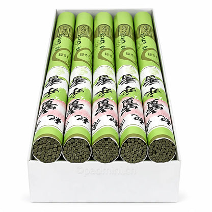 Detailansicht der graugrünen Shoyeido Hooyei-Koh Räucherstäbchen in der japanischen Originalverpackung.